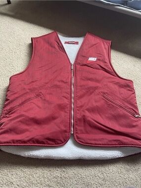 Supreme Nike Reversible Nylon Sherpa Vest Size XL Burgundy